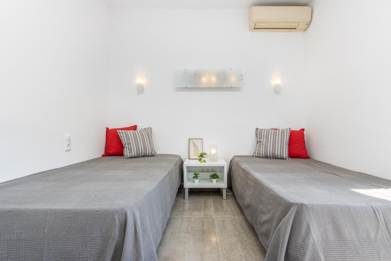 Goldhome - New House With Private Heated Pool, Parking, Wifi, Games Room 艾姆布里亚布拉瓦 外观 照片